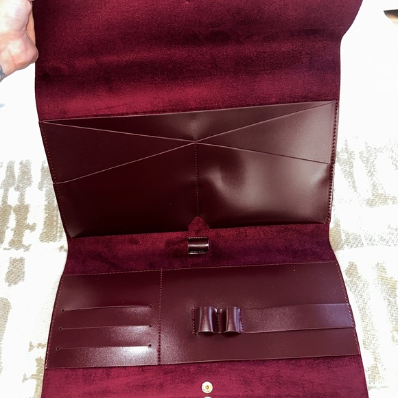 Elegant Burgundy Clutch/Organizer - Picture 3 of 6